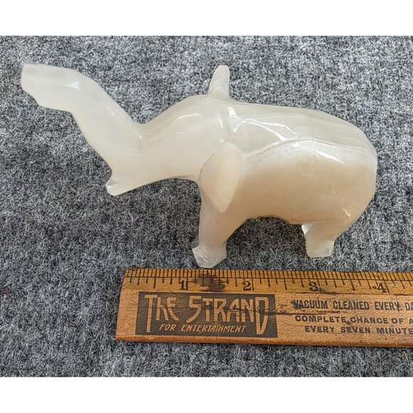 Handcrafted Onyx Stone Elephant Figurine 5" Tall Made in Mexico Art Sculpture - Picture 4 of 7
